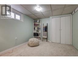 33 BEATTIE AVENUE - 45