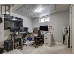 33 BEATTIE AVENUE - 46