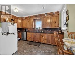 38236 FINGAL LINE - 17