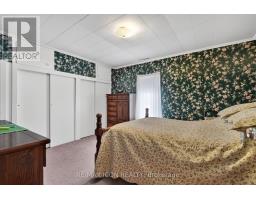 38236 FINGAL LINE - 24