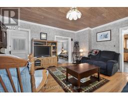 38236 FINGAL LINE - 9