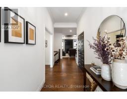 17 KEMP CRESCENT - 7