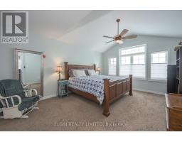 10 KINGFISHER COURT - 27