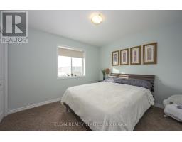 10 KINGFISHER COURT - 31