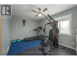 10 KINGFISHER COURT - 35