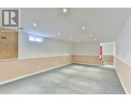 56 TOULON CRESCENT - 28