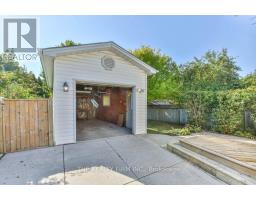 56 TOULON CRESCENT - 40