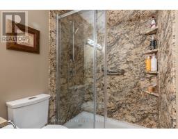 809 - 127 BELMONT DRIVE - 19