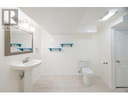 562 CHESTER STREET - 21