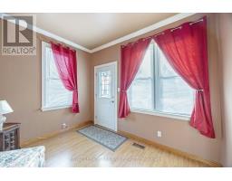 562 CHESTER STREET - 4