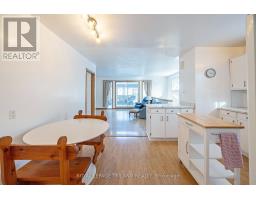 562 CHESTER STREET - 8