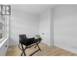 32 BRISCOE CRESCENT - 20