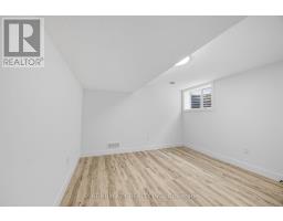 32 BRISCOE CRESCENT - 40