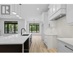 32 BRISCOE CRESCENT - 9