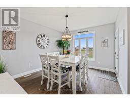 160 ELIZABETH STREET - 18