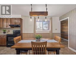 8 EAST WILLIAMS STREET - 14