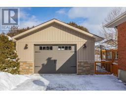 8 EAST WILLIAMS STREET - 3