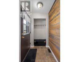 8 EAST WILLIAMS STREET - 32