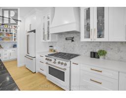 48 ROYAL CRESCENT - 16