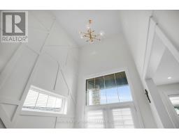 48 ROYAL CRESCENT - 9