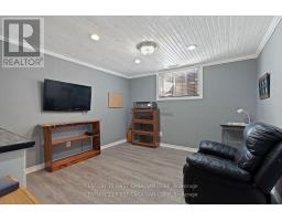 46 WESTLAKE DRIVE - 39