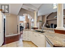 7 EDWIN DRIVE NW - 25