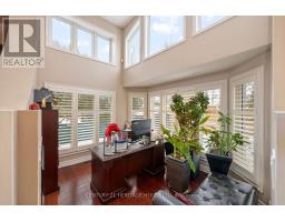 7 EDWIN DRIVE NW - 7