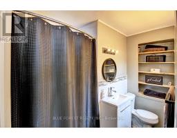 585 ELIZABETH STREET - 11