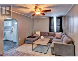 585 ELIZABETH STREET - 6