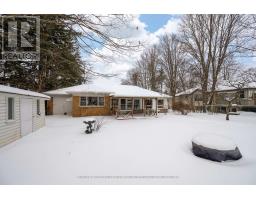 420 RIVERSIDE DRIVE - 34