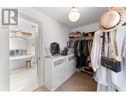 78 OPTIMIST DRIVE - 28