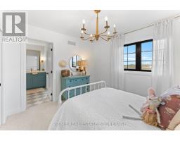 78 OPTIMIST DRIVE - 33