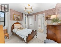 78 OPTIMIST DRIVE - 36