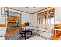 488 SUNNYSIDE CRESCENT - 15