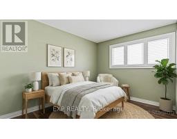 488 SUNNYSIDE CRESCENT - 32