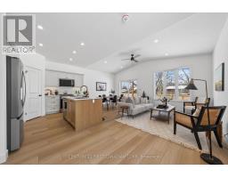 9 TWYNSTRA STREET - 10