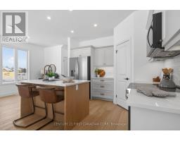 9 TWYNSTRA STREET - 14