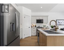 9 TWYNSTRA STREET - 15