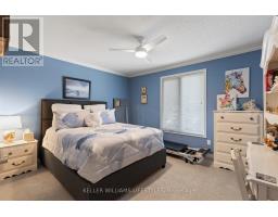 114 MONTE VISTA CRESCENT - 32