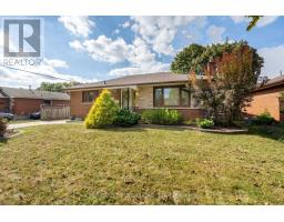 54 ALGONQUIN CRESCENT - 1