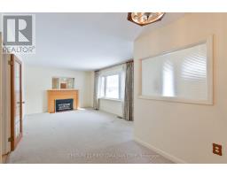 54 ALGONQUIN CRESCENT - 14