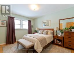 54 ALGONQUIN CRESCENT - 21