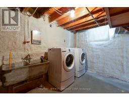 54 ALGONQUIN CRESCENT - 38