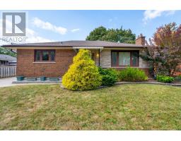 54 ALGONQUIN CRESCENT - 4