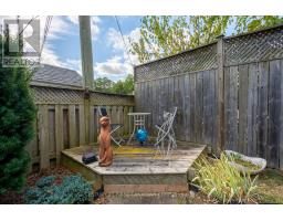 54 ALGONQUIN CRESCENT - 40