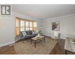 643 DUNBOYNE CRESCENT - 17