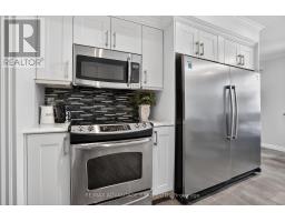 359 EVERGLADE CRESCENT - 17