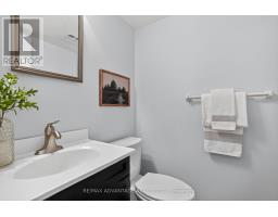 359 EVERGLADE CRESCENT - 18