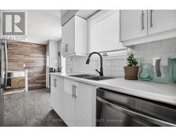 328 CONWAY DRIVE - 16