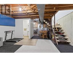 64 - 40 TIFFANY DRIVE - 26